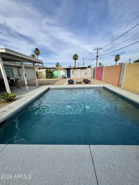 Exterior - 3317 W Montecito Ave, Phoenix, AZ 85017 photo 4 of 4
