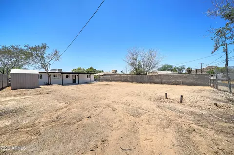Exterior - 1306 W Brown St, Phoenix, AZ 85021 photo 6 of 6