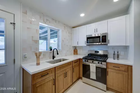 Kitchen - 1306 W Brown St, Phoenix, AZ 85021 photo 3 of 3