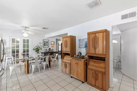 Dining - 1229 E Devonshire Ave, Phoenix, AZ 85014 photo 7 of 7