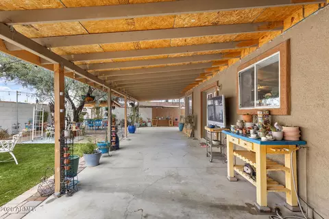 Exterior - 1229 E Devonshire Ave, Phoenix, AZ 85014 photo 10 of 22