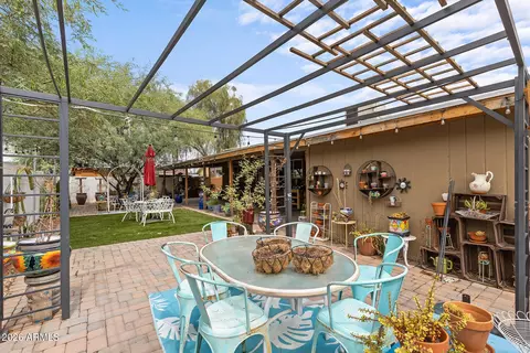 Exterior - 1229 E Devonshire Ave, Phoenix, AZ 85014 photo 15 of 22