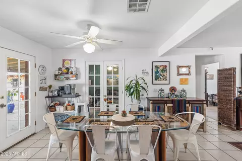 Dining - 1229 E Devonshire Ave, Phoenix, AZ 85014 photo 5 of 7