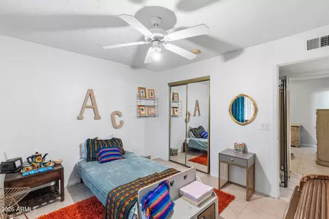 Bedroom - 1229 E Devonshire Ave, Phoenix, AZ 85014 photo 3 of 8