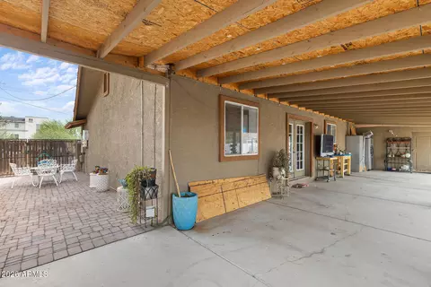 Exterior - 1229 E Devonshire Ave, Phoenix, AZ 85014 photo 8 of 22