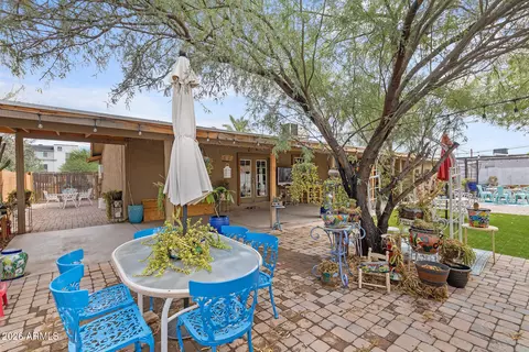 Exterior - 1229 E Devonshire Ave, Phoenix, AZ 85014 photo 21 of 22