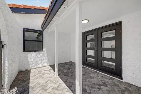 1503 N N Spg, Mesa, AZ 85203 photo 2