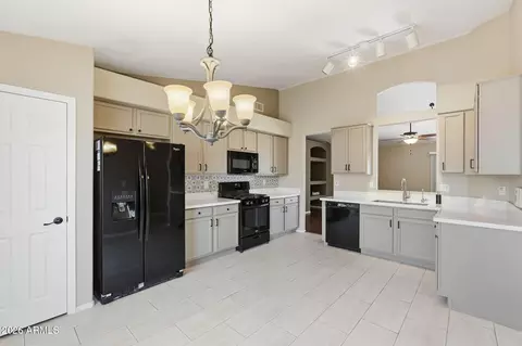 Kitchen - 207 E Devon Dr, Gilbert, AZ 85296 photo 1 of 4