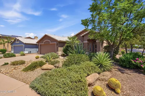 Exterior - 207 E Devon Dr, Gilbert, AZ 85296 photo 2 of 4