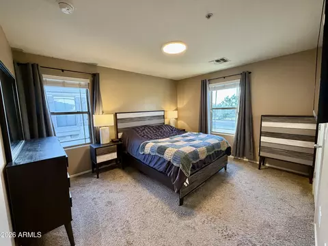 Bedroom - 3060 E Dunbar Dr, Phoenix, AZ 85042 photo 1 of 5