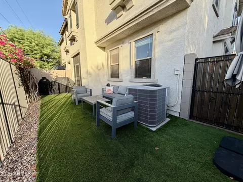 Exterior - 3060 E Dunbar Dr, Phoenix, AZ 85042 photo 4 of 13