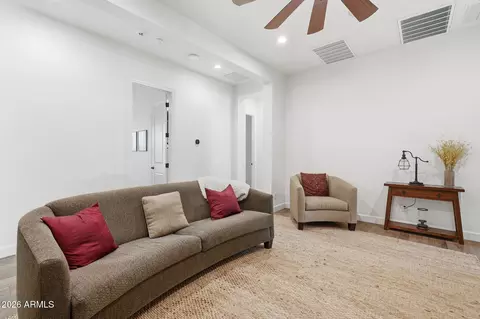 Entry Way - 2653 E Oriole Dr, Gilbert, AZ 85297 photo 8 of 8