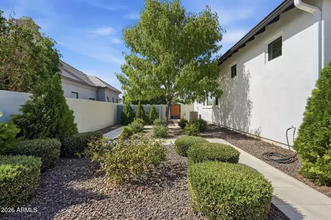 Exterior - 2653 E Oriole Dr, Gilbert, AZ 85297 photo 13 of 33