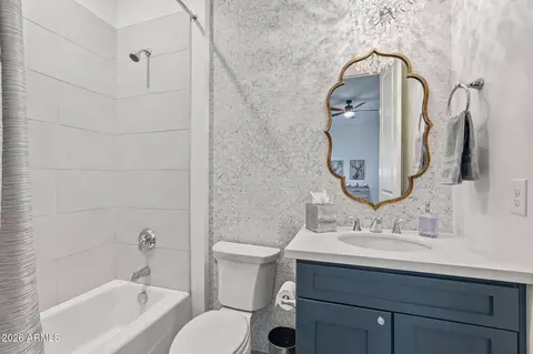 Bath - 2653 E Oriole Dr, Gilbert, AZ 85297 photo 6 of 9