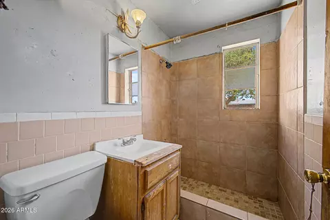 3315 E Oak St, Phoenix, AZ 85008 photo 13