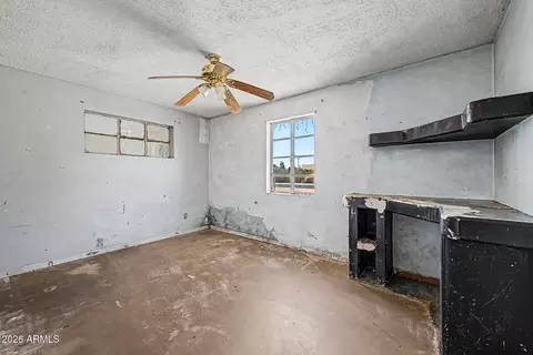 3315 E Oak St, Phoenix, AZ 85008 photo 9