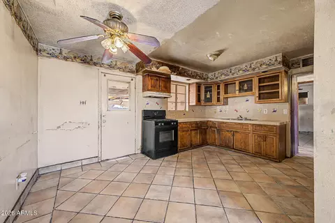 3315 E Oak St, Phoenix, AZ 85008 photo 6