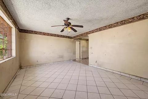 3315 E Oak St, Phoenix, AZ 85008 photo 4