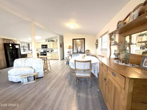 5540 E Harmon Cir, Mesa, AZ 85215 photo 7