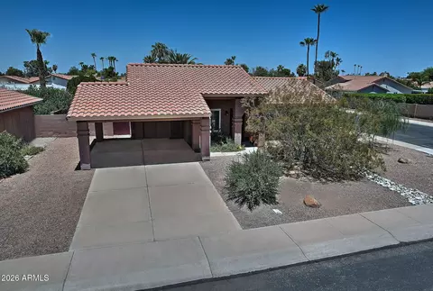 2204 W Manor St, Chandler, AZ 85224
