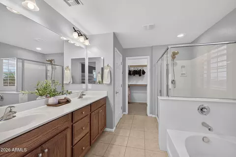 Bath - 10213 E Sable Ave, Mesa, AZ 85212 photo 2 of 4