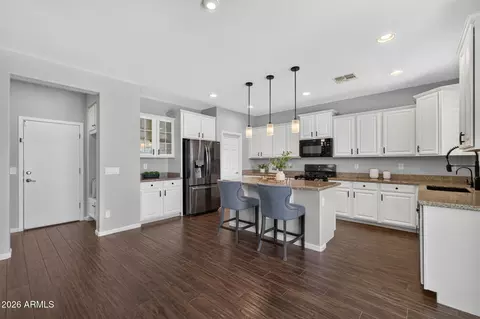 Entry Way - 10213 E Sable Ave, Mesa, AZ 85212 photo 1 of 2