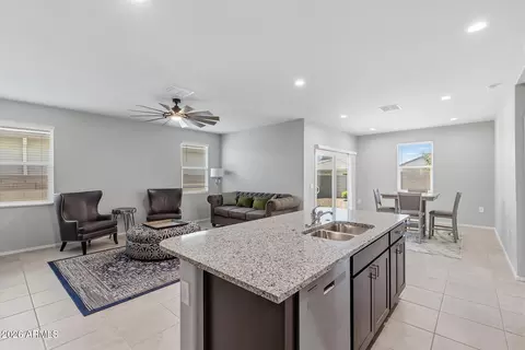 Kitchen - 18633 W Desert Hollow Dr, Wittmann, AZ 85361 photo 3 of 3