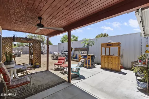 Exterior - 2639 N 28th Pl, Phoenix, AZ 85008 photo 3 of 5