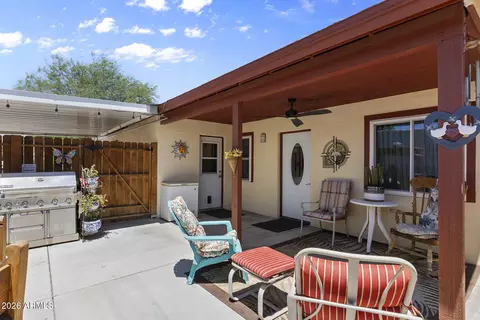 Exterior - 2639 N 28th Pl, Phoenix, AZ 85008 photo 2 of 5