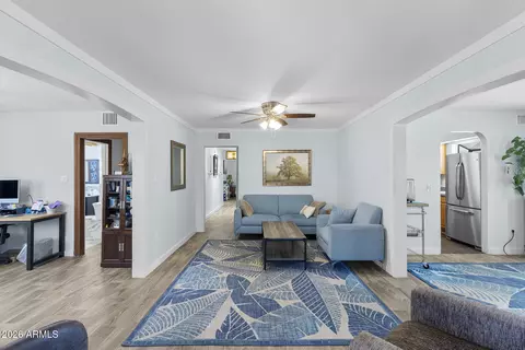 Living - 2639 N 28th Pl, Phoenix, AZ 85008 photo 1 of 1
