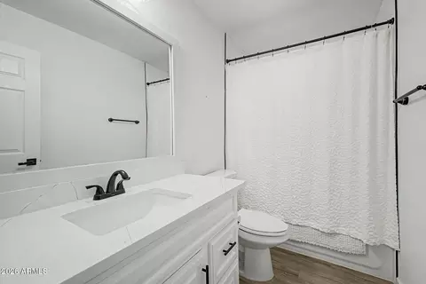 Bath - 2738 E Windrose Dr, Phoenix, AZ 85032 photo 3 of 3