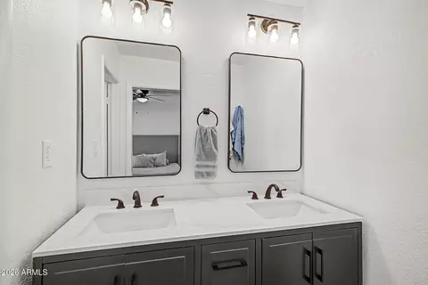 Bath - 2738 E Windrose Dr, Phoenix, AZ 85032 photo 2 of 3