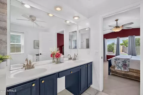 Bath - 739 S Cholla St, Gilbert, AZ 85233 photo 1 of 4