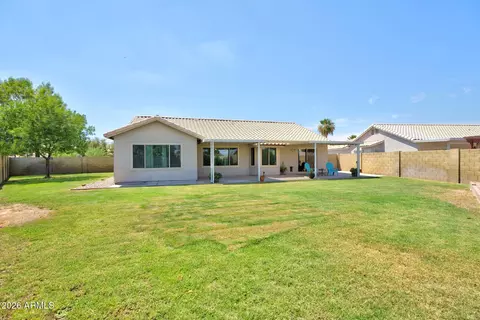 Exterior - 739 S Cholla St, Gilbert, AZ 85233 photo 3 of 4