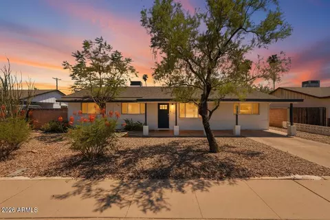 6937 E Moreland St, Scottsdale, AZ 85257