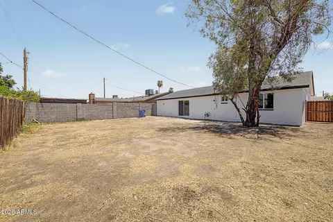 Exterior - 7254 W Wolf St, Phoenix, AZ 85033 photo 3 of 3