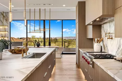 Kitchen - 6037 N 21st Pl, Phoenix, AZ 85016 photo 1 of 3