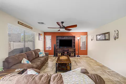 2133 E 27th Ave, Apache Junction, AZ 85119 photo 8