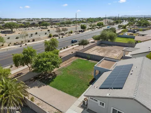 View/Area - 3761 E Thornton Ave, Gilbert, AZ 85297 photo 4 of 7