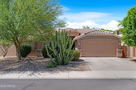 Exterior - 4236 E Millbrae Ln, Gilbert, AZ 85234 photo 1 of 8