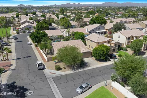 View/Area - 4236 E Millbrae Ln, Gilbert, AZ 85234 photo 1 of 8