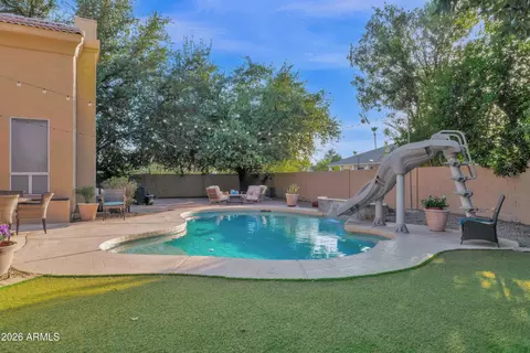 Exterior - 4420 E Millbrae Ln, Gilbert, AZ 85234 photo 2 of 6