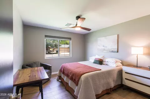 Bedroom - 8145 N 1st Dr, Phoenix, AZ 85021 photo 3 of 4