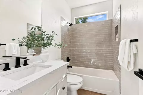 Bath - 4145 E Megan St, Gilbert, AZ 85295 photo 1 of 8