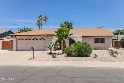 5620 W Hearn Rd, Glendale, AZ 85306