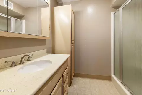 Bath - 4854 E Calypso Ave, Mesa, AZ 85206 photo 2 of 4