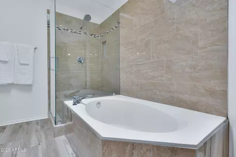 Bath - 3509 E Verbena Dr, Phoenix, AZ 85044 photo 5 of 5