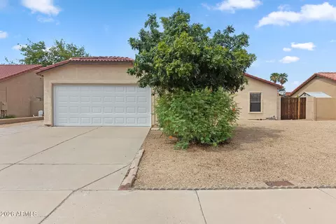 6328 W Ironwood Dr, Glendale, AZ 85302