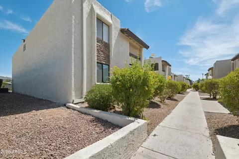 3825 E Camelback Rd E #186, Phoenix, AZ 85018 photo 27