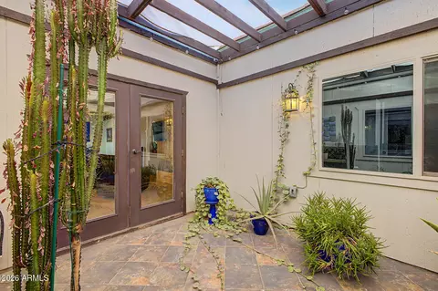 Exterior - 2019 E Balboa Dr, Tempe, AZ 85282 photo 8 of 20